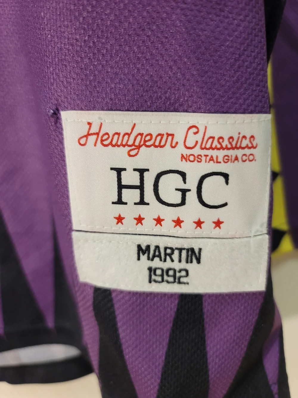 Martin Payne 23 V-Neck Sweater - Purple, Black & Yellow XXL - NWOT